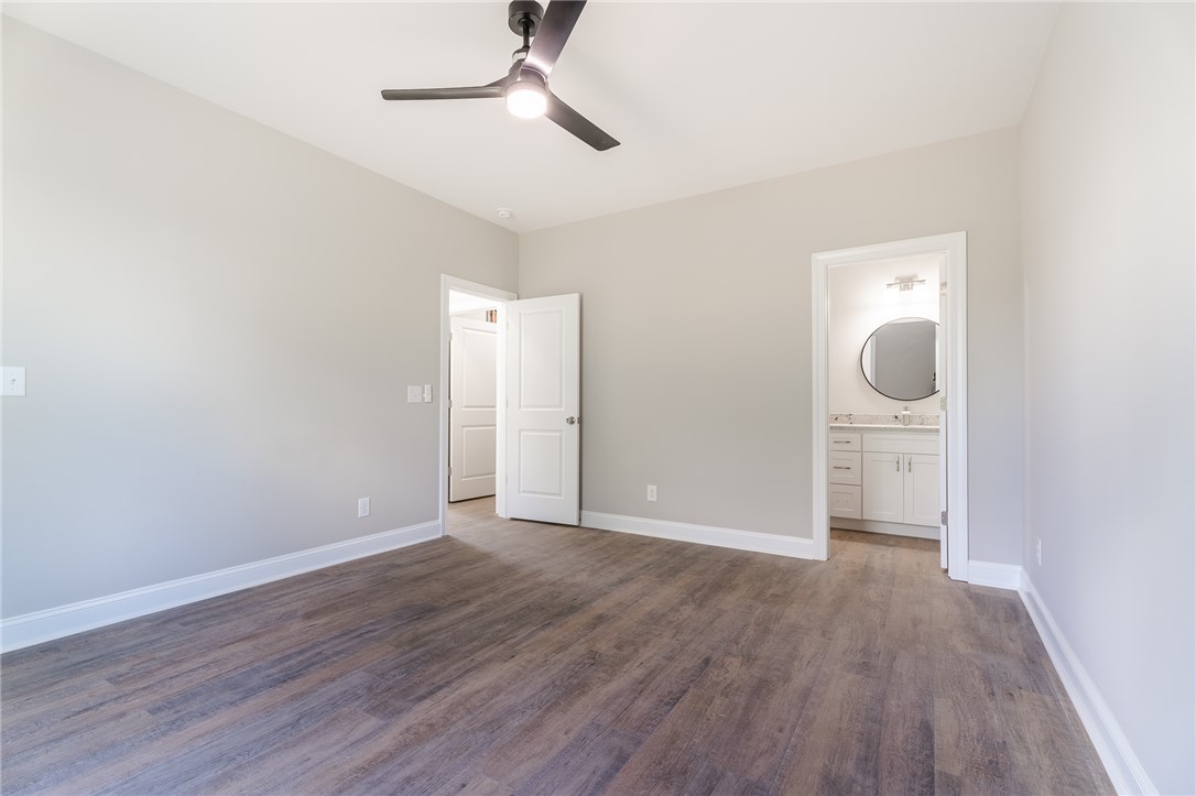 405 South Cherry Street Seneca, SC 29678 - Photo 24 of 34
