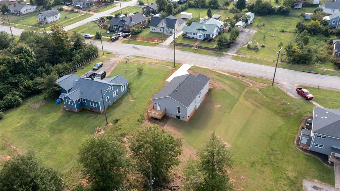 405 South Cherry Street Seneca, SC 29678 - Photo 32 of 34