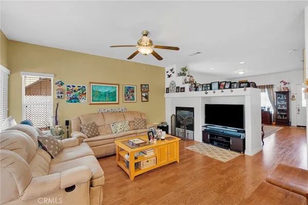 $450,000 | 13397 Earlegate Street, Victorville, CA 92392
