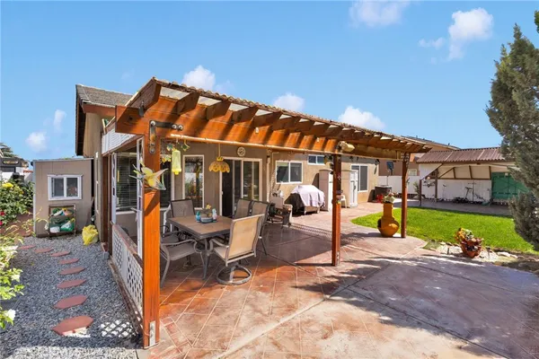 $450,000 | 13397 Earlegate Street, Victorville, CA 92392