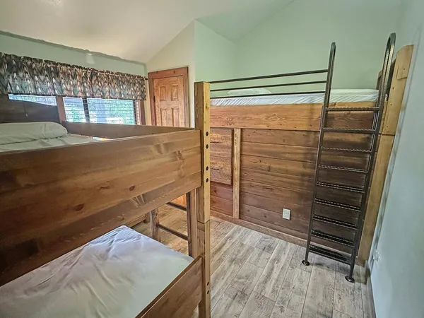 $714,000 | 109 Par Drive, Cascade, ID 83611