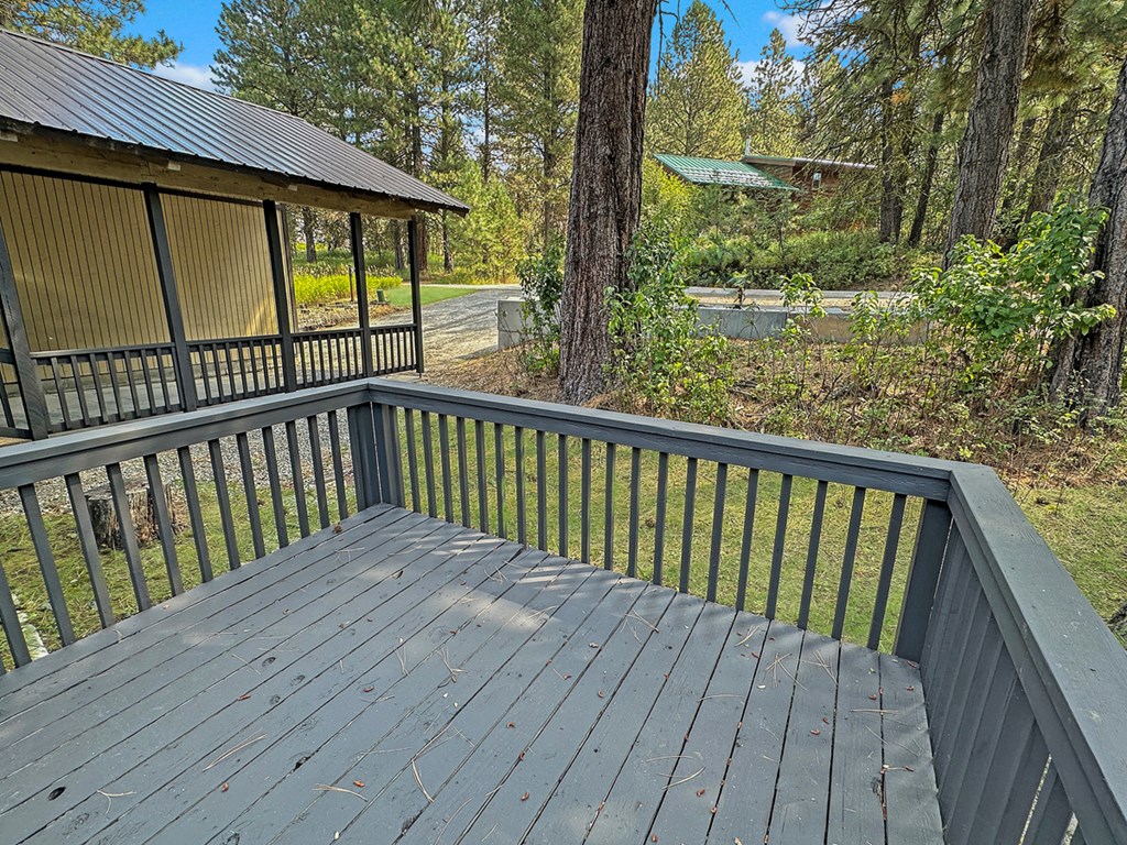 109 Par Drive Cascade, ID 83611 - Photo 4 of 22 Plenty of Outdoor Space