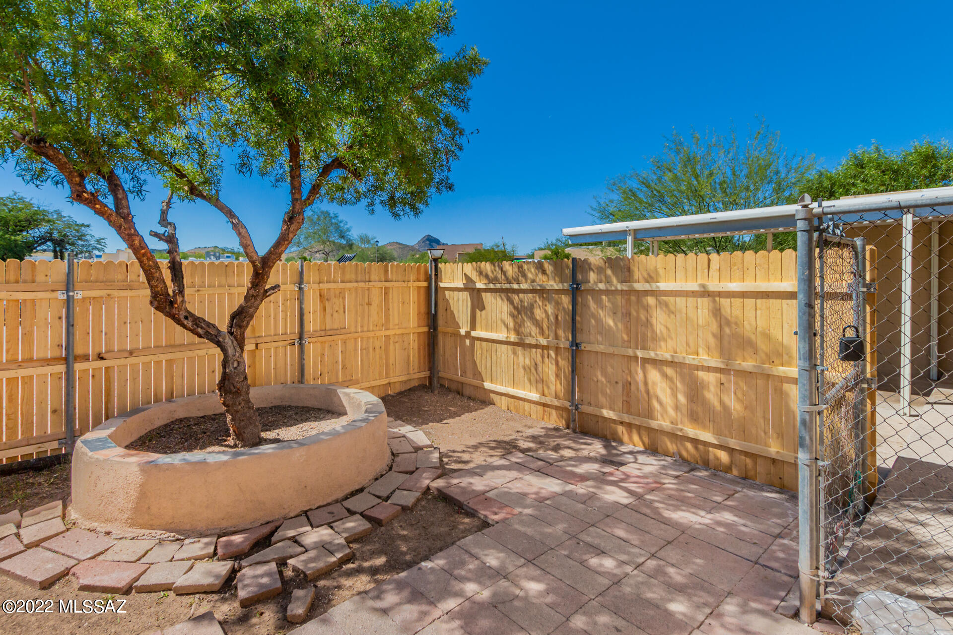 3510 South Mission Road, Unit A Tucson, AZ 85713 - Photo 5 of 25