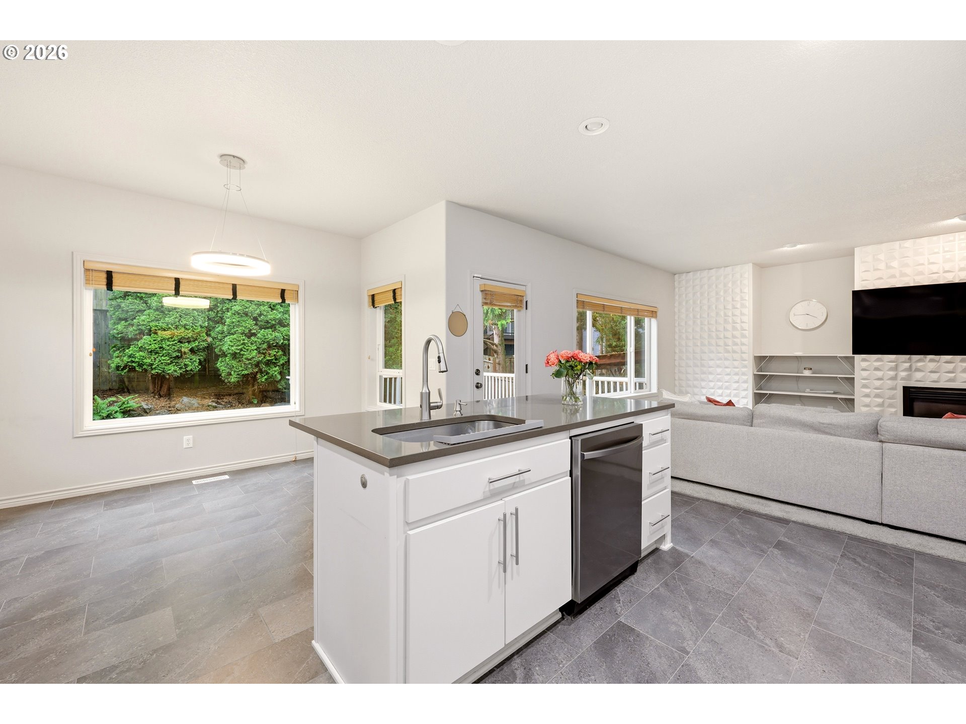 16210 Southwest Bray Lane Tigard, OR 97224 - Photo 15 of 47