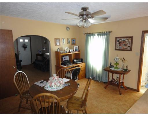 375 Old Ash Road Mercer, PA 16137 - Photo 4 of 9 Dining Room.