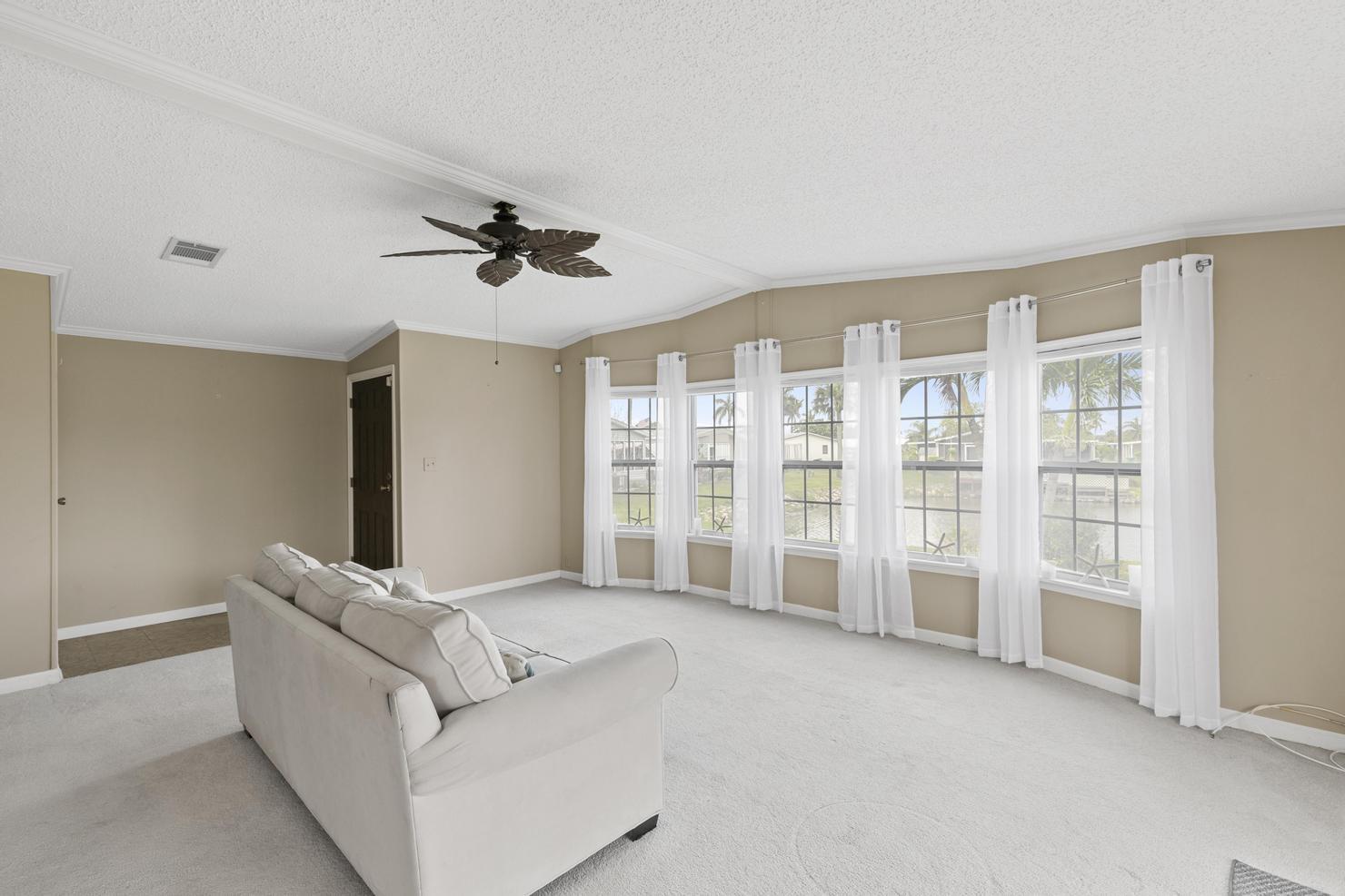 117 Audubon Road Naples, FL 34114 - Photo 6 of 30 1F3A6204