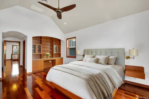 $2,498,000 | 149-02 11th Avenue | Whitestone