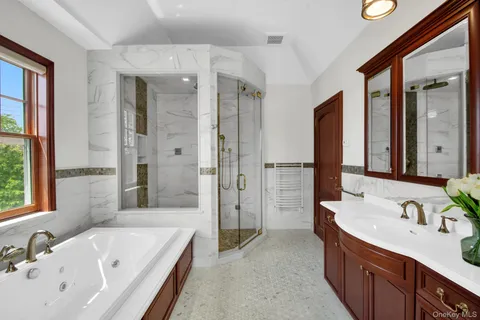 $2,498,000 | 149-02 11th Avenue | Whitestone