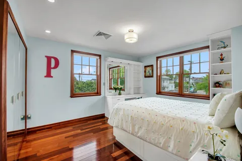 $2,498,000 | 149-02 11th Avenue | Whitestone