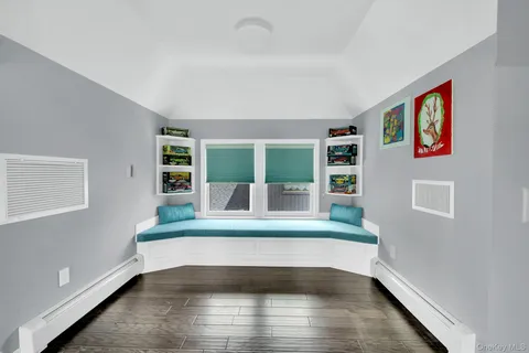 $2,498,000 | 149-02 11th Avenue | Whitestone