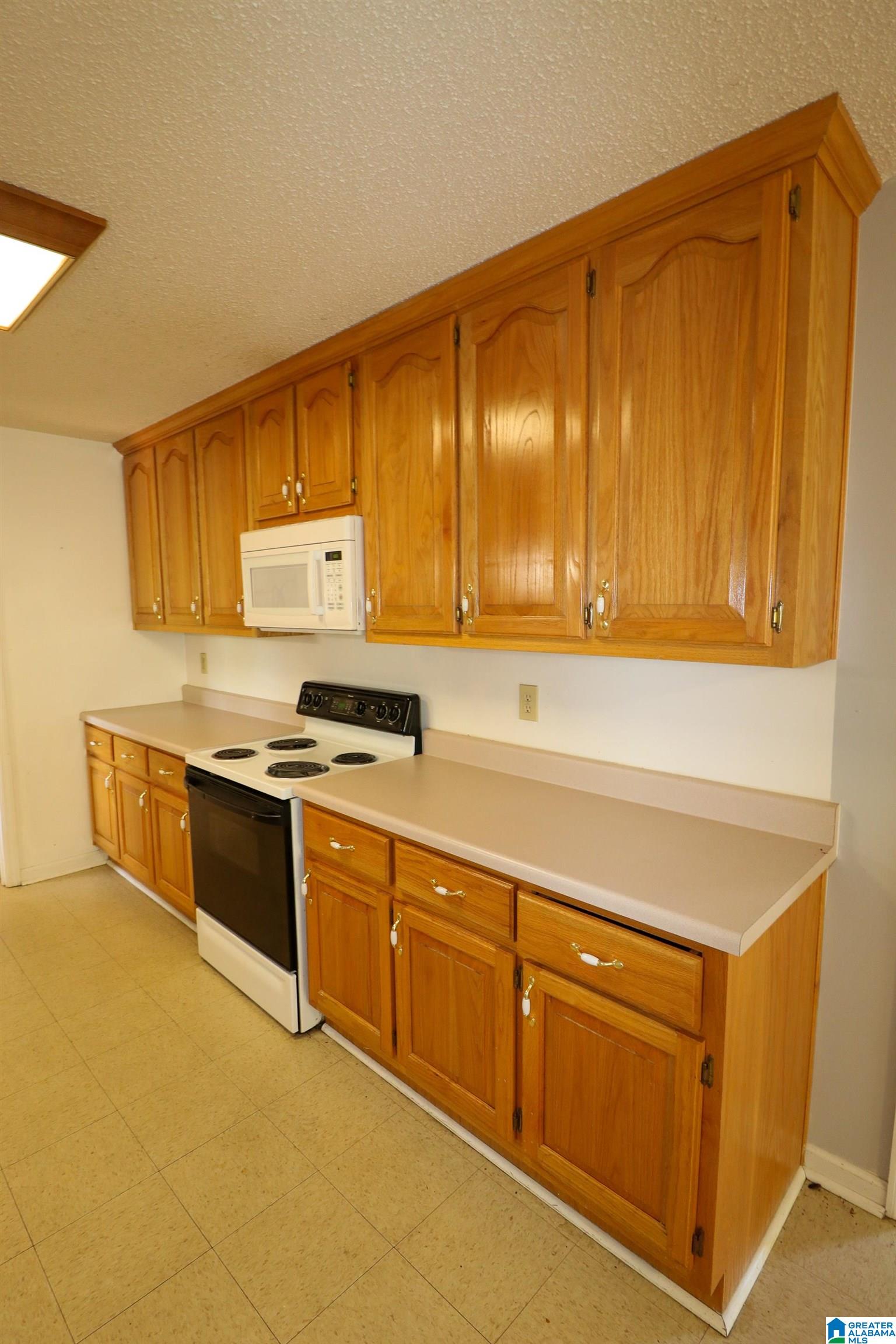 905 Truss Ferry Road Pell City, AL 35128 - Photo 7 of 22