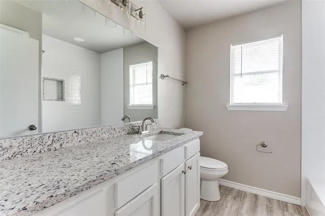 $2,600 | 5229 Rutland Avenue, Fort Worth, TX 76133