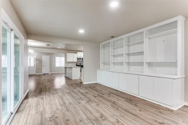 $2,600 | 5229 Rutland Avenue, Fort Worth, TX 76133