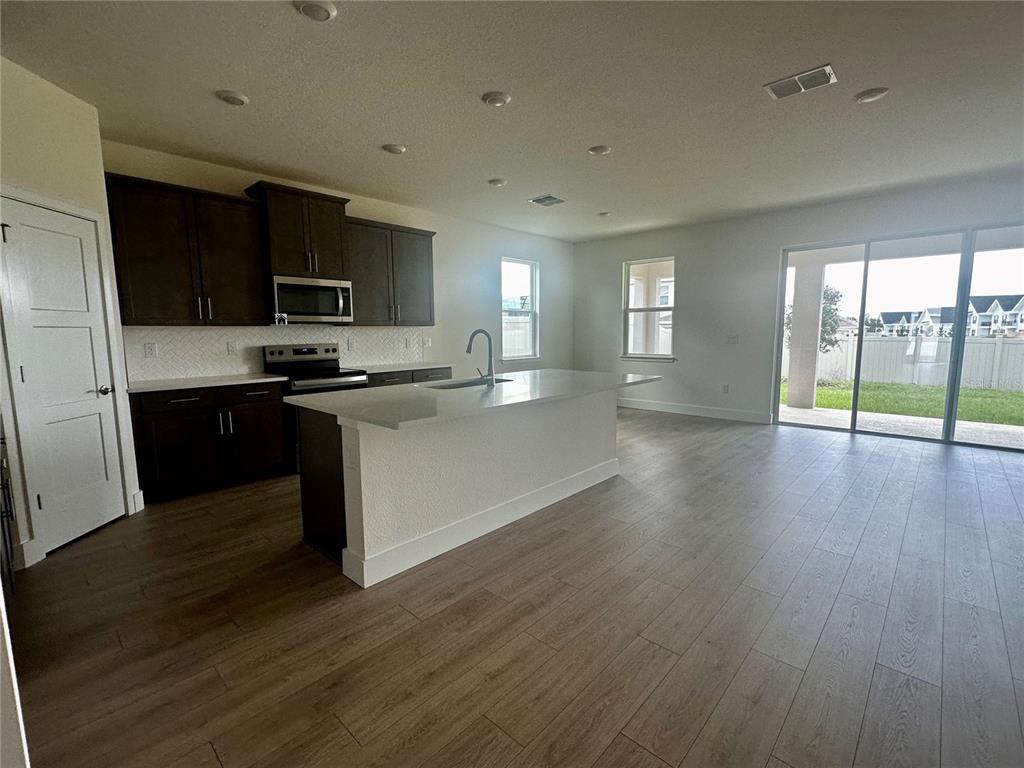 4281 Southwest 52nd Lane Road Ocala, FL 34474 - Photo 3 of 21
