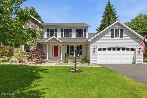 $774,900 | 48 Egmont Court, Bethlehem, NY 12054