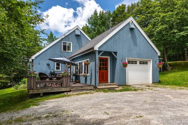 $565,000 | 22 Bromley Forest Road, Winhall, VT 05255