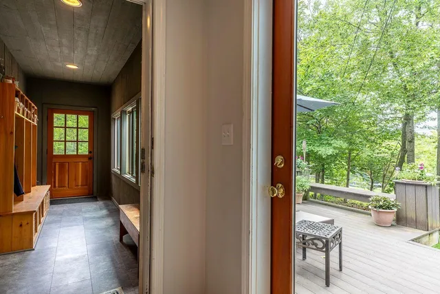 $635,000 | 22 Bromley Forest Road, Winhall, VT 05255