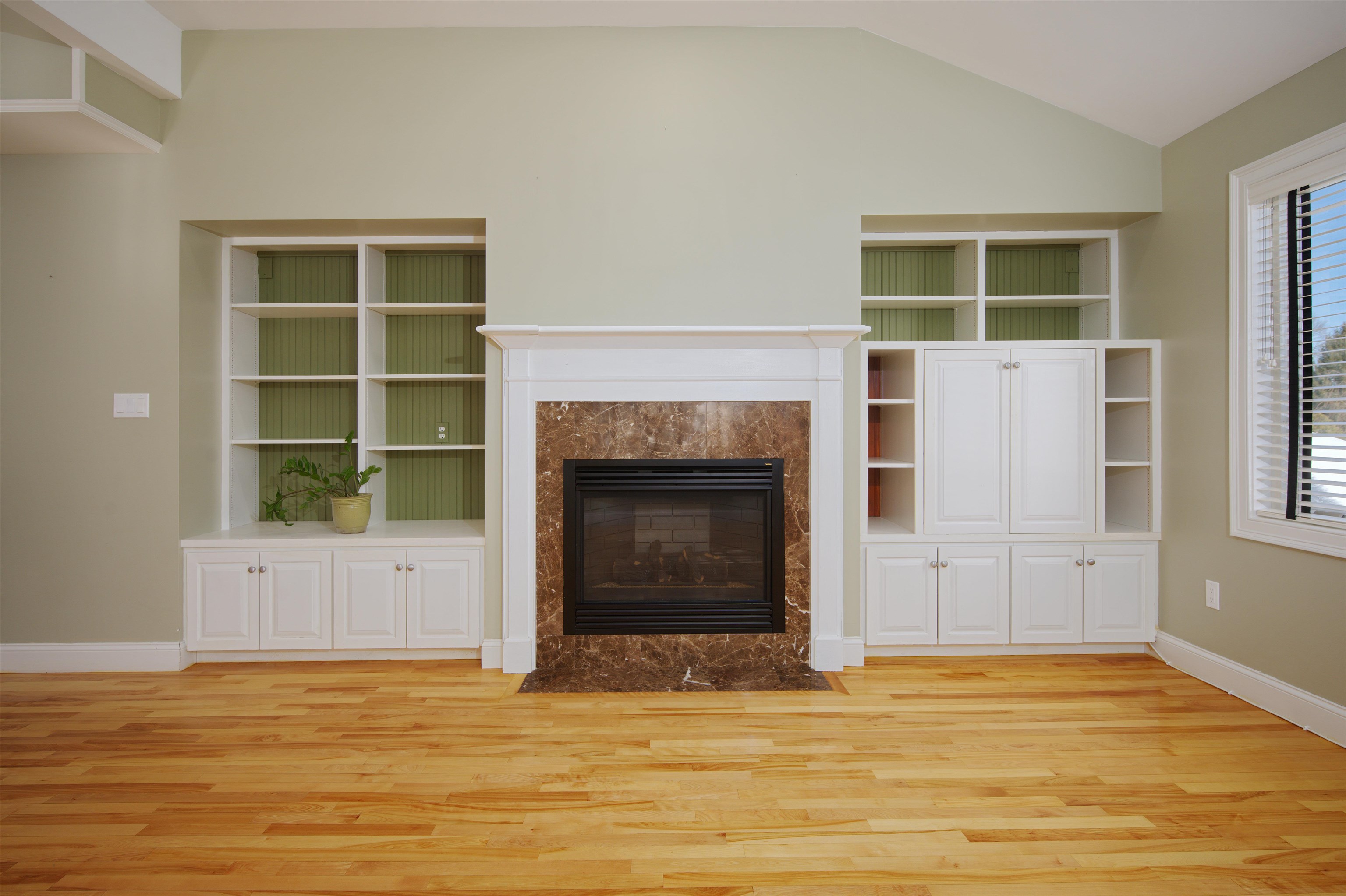 228 Cushing Road Newmarket, NH 03857 - Photo 7 of 60