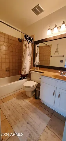 $2,800 | 2137 East Evans Drive, Phoenix, AZ 85022