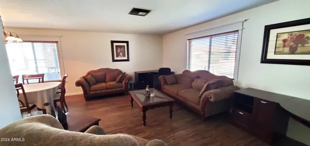 $2,800 | 2137 East Evans Drive, Phoenix, AZ 85022