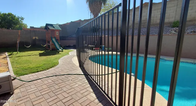 $2,800 | 2137 East Evans Drive, Phoenix, AZ 85022