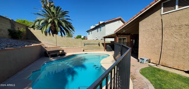 $2,800 | 2137 East Evans Drive, Phoenix, AZ 85022