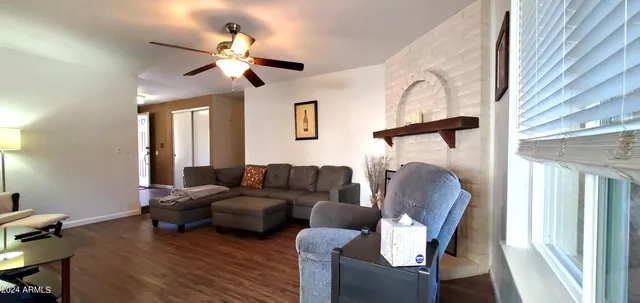 $2,800 | 2137 East Evans Drive, Phoenix, AZ 85022