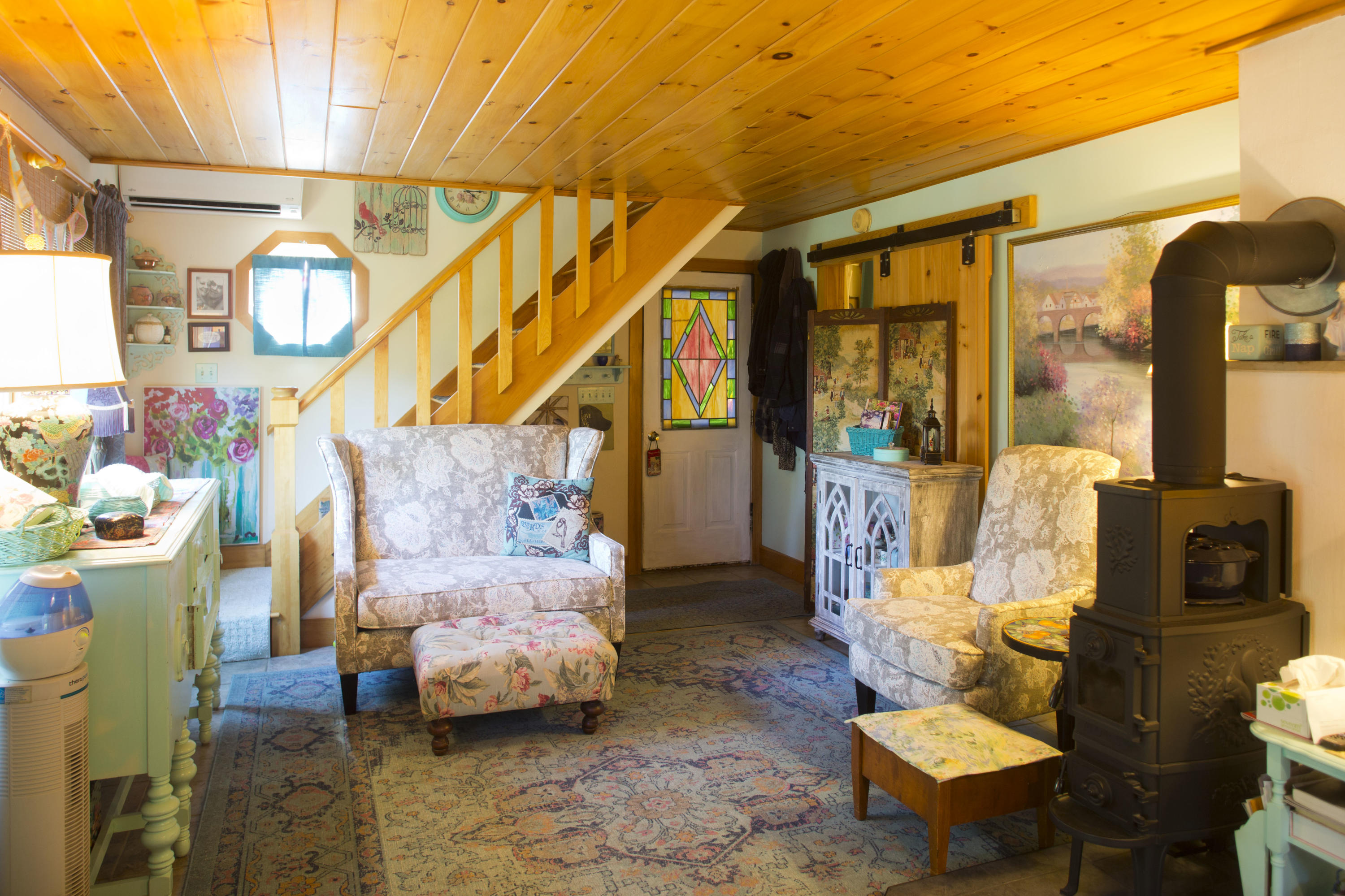 199 Monroe Road Winterport, ME 04496 - Photo 5 of 35 Living room