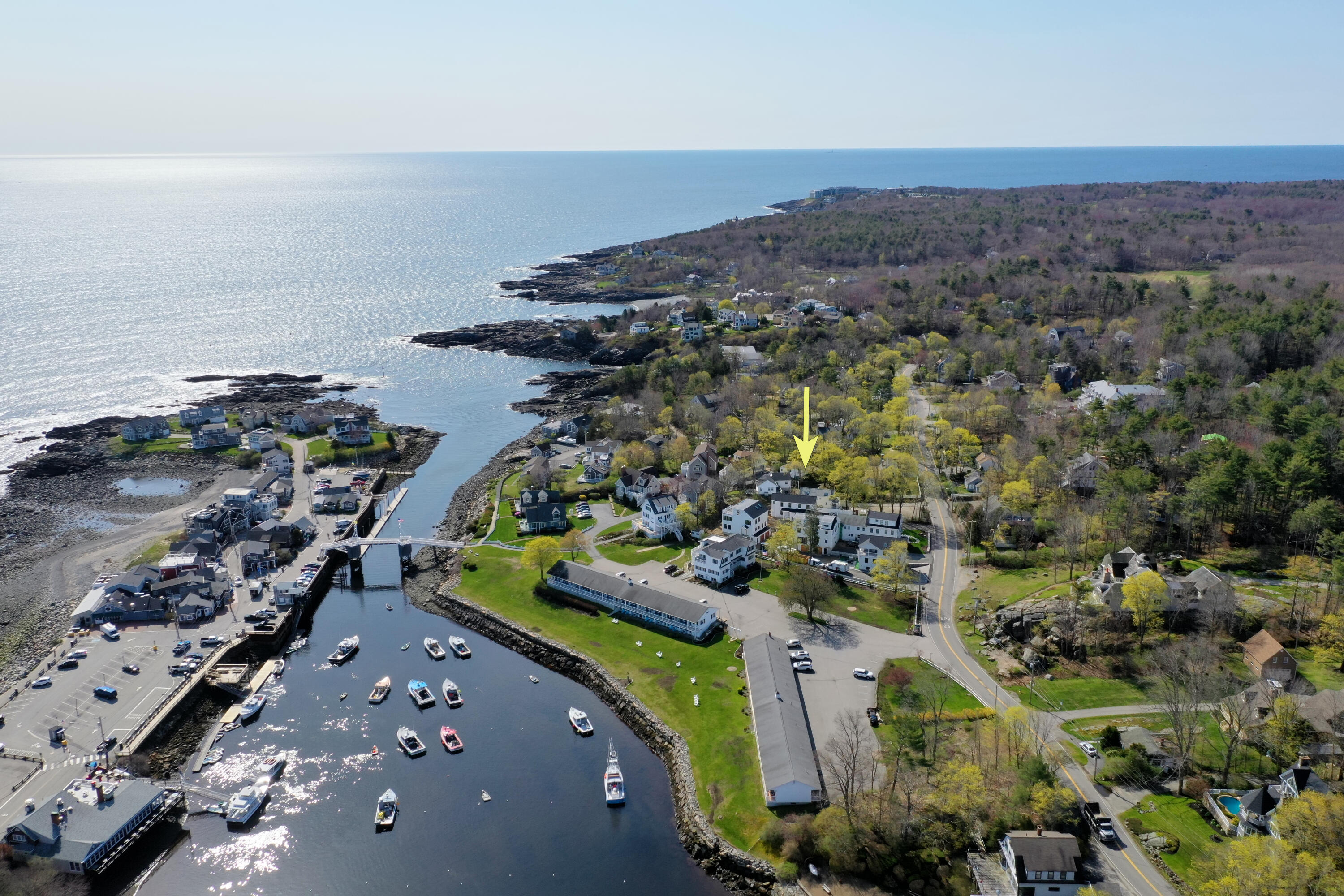 477 Shore Road, Unit 4 Ogunquit, ME 03907 - Photo 1 of 25 arrow