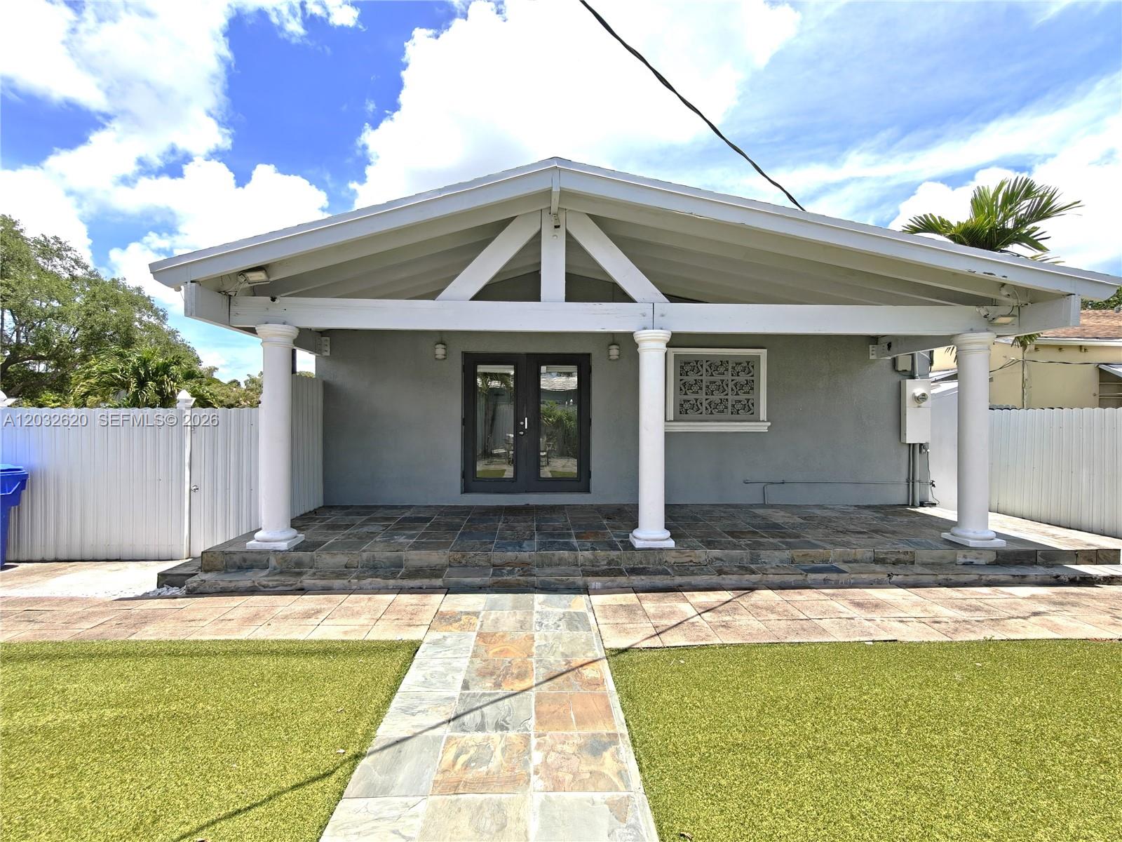 470 Southwest 25th Road Miami, FL 33129 - Photo 16 of 17
