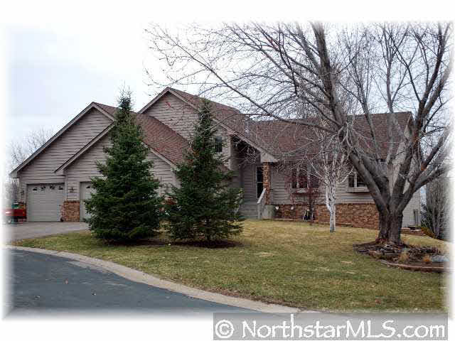 673 Bridle Ridge Circle Eagan, MN 55123 - Photo 1 of 10 Gallery Image 1