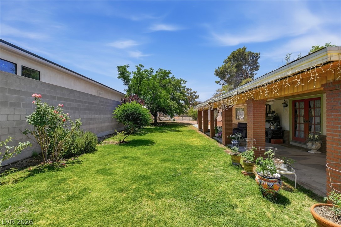 2230 Pinto Road Henderson, NV 89002 - Photo 38 of 44