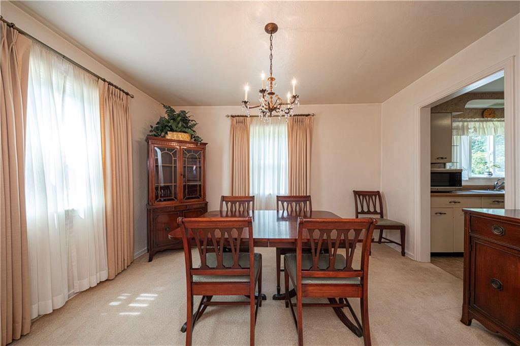 37 Colecrest Street Carnegie, PA 15106 - Photo 5 of 37 Gallery Image 5
