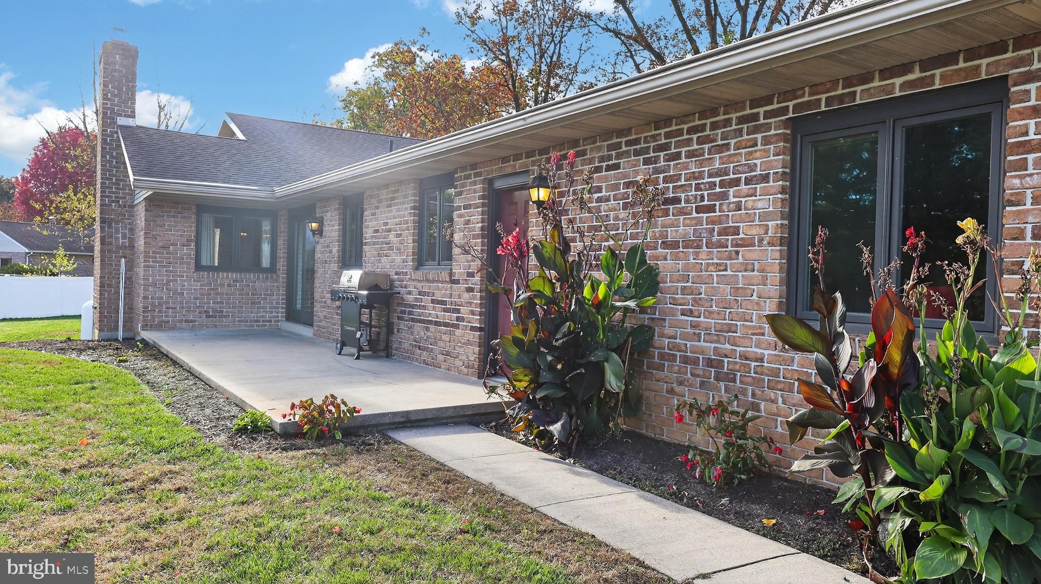 740 Lincoln Gardens Road Ephrata, PA 17522 - Photo 72 of 72 a view of a corridor