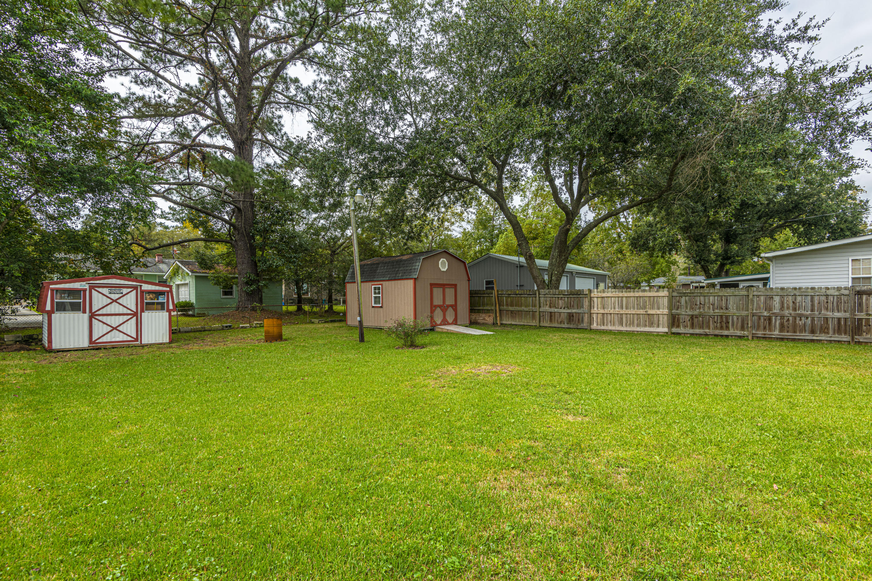 5925 Maple Street Hanahan, SC 29410 - Photo 29 of 32 backyard