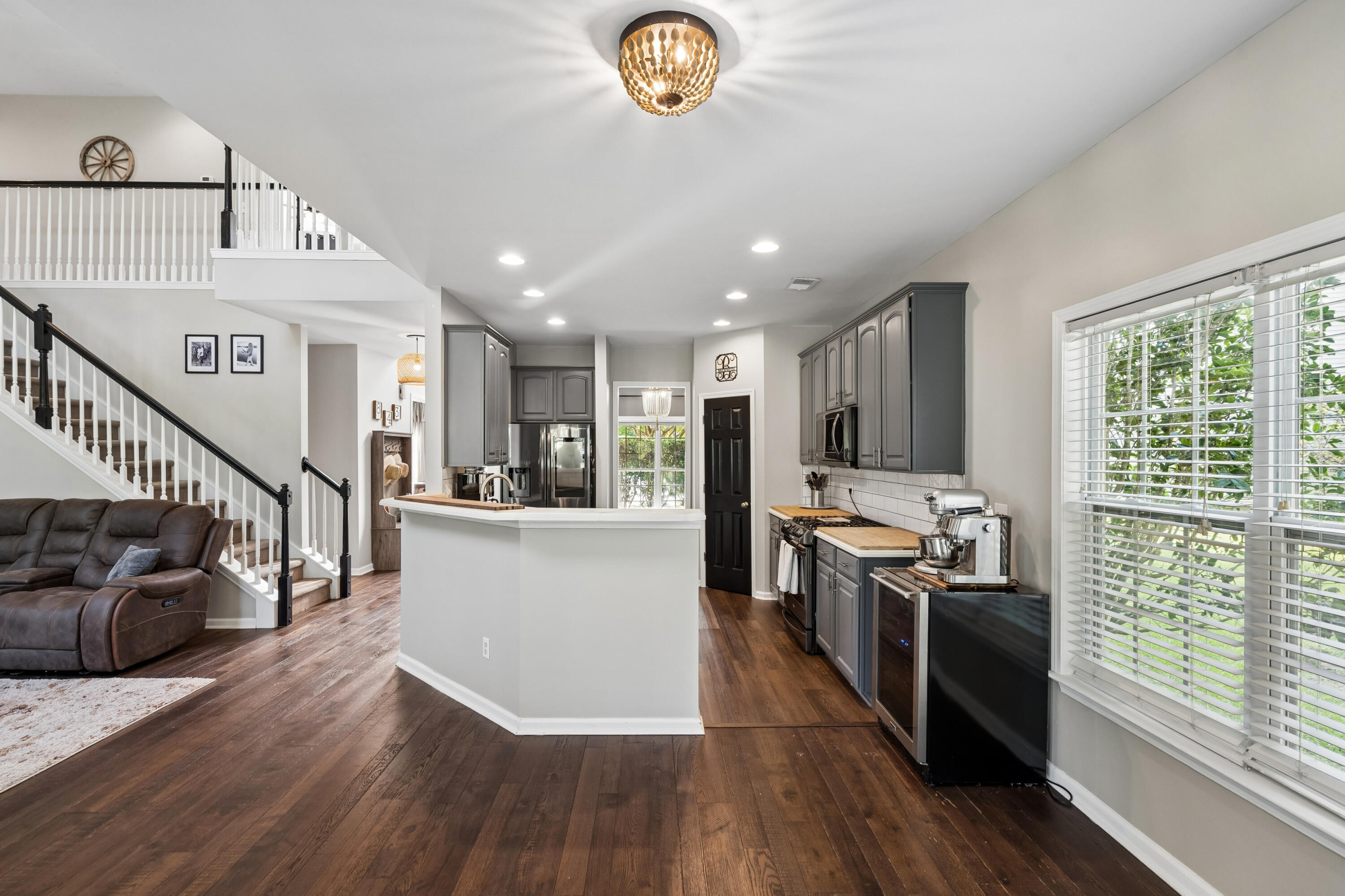 1505 Solstice Court Hanahan, SC 29410 - Photo 6 of 37 1505SolsticeCt-KeenEyeMarketing-020