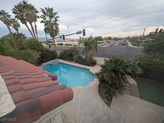 $3,000 | 2704 North Ontario Drive, Las Vegas, NV 89128