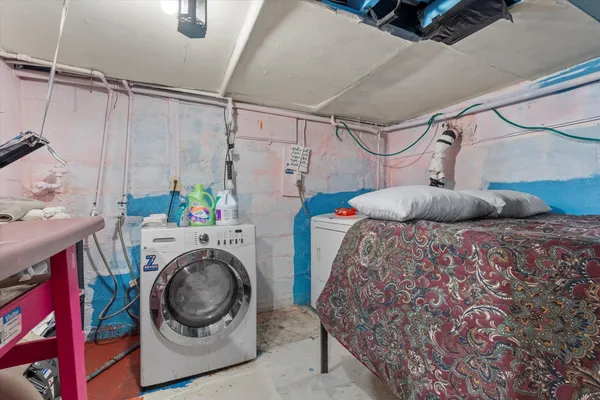 $117,500 | 401 West 3rd Street, Buchanan, MI 49107