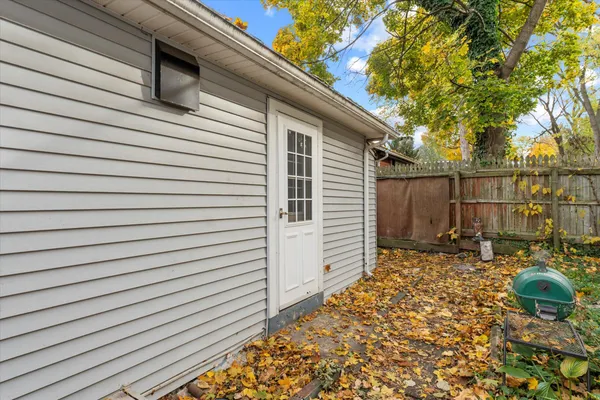 $117,500 | 401 West 3rd Street, Buchanan, MI 49107