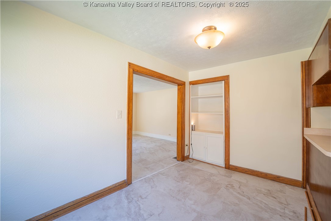 4781 Big Tyler Road Charleston, WV 25313 - Photo 13 of 36 Gallery Image 13