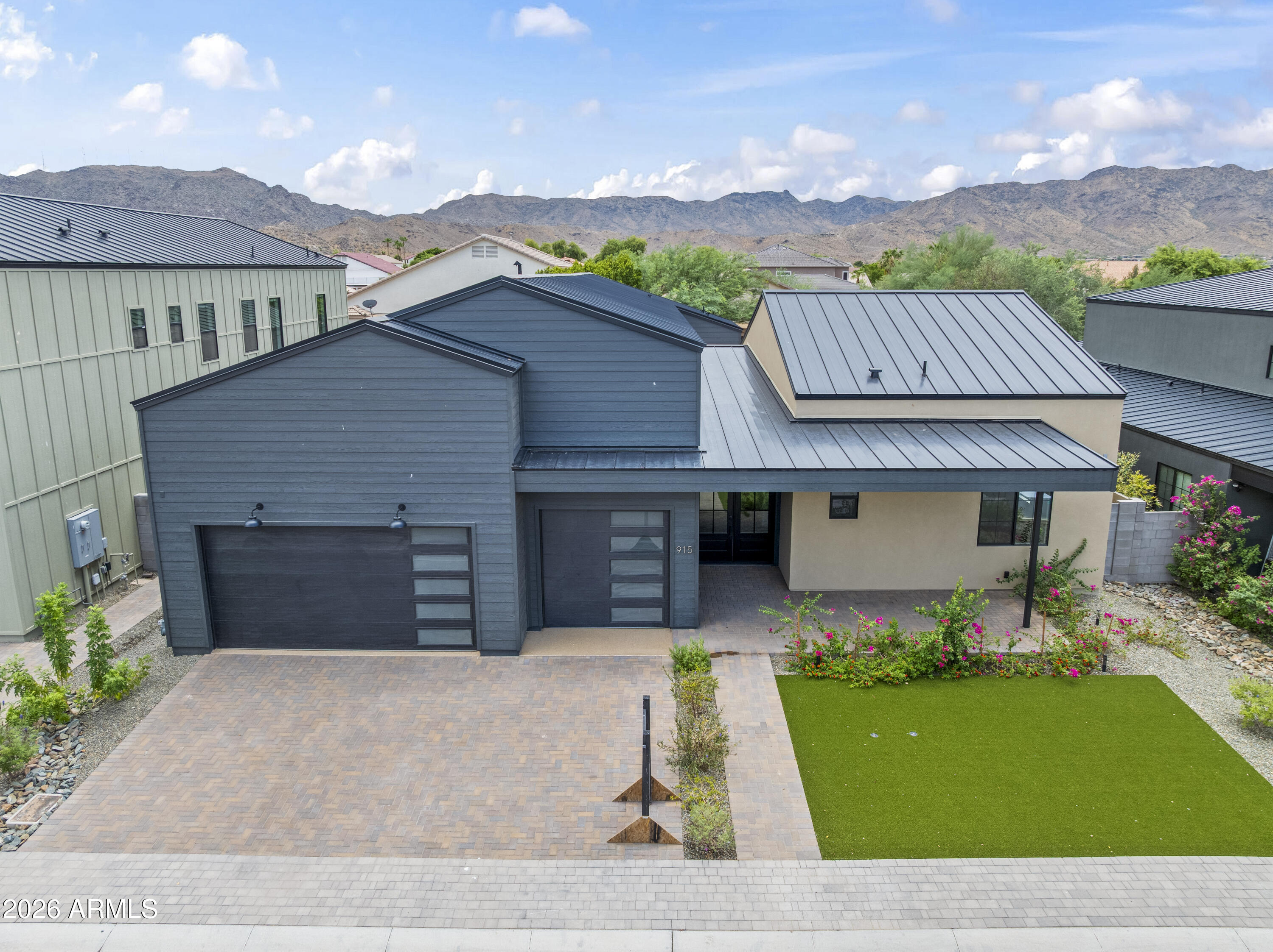 915 West Ardmore Road, Unit 11 Phoenix, AZ 85041 - Photo 1 of 44 DJI_0357