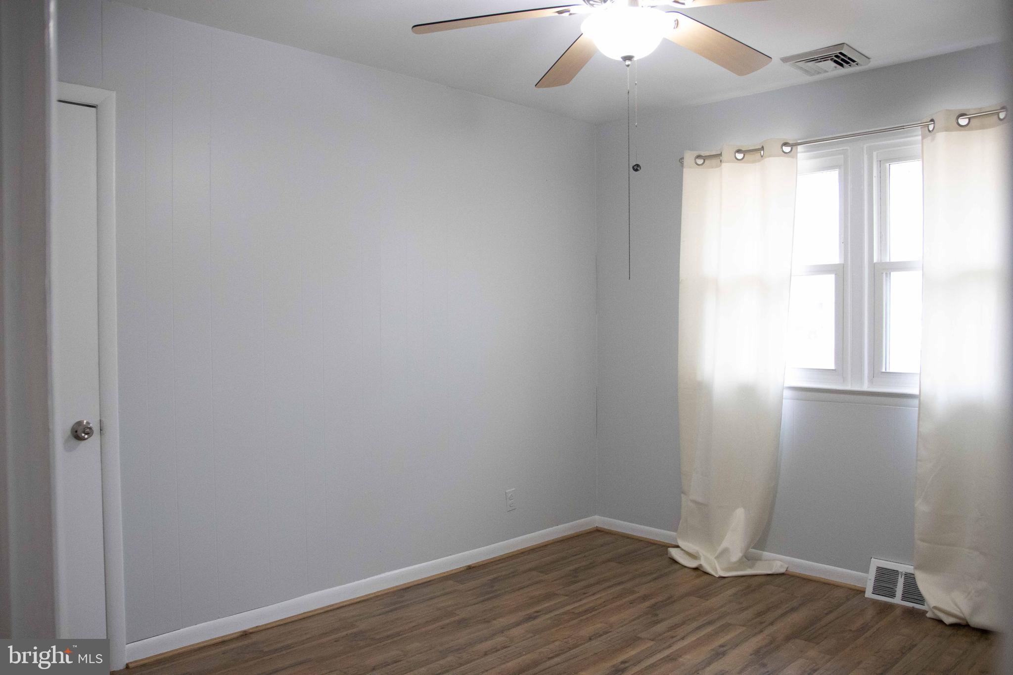 212 Sheffield Road Cherry Hill, NJ 08034 - Photo 10 of 22
