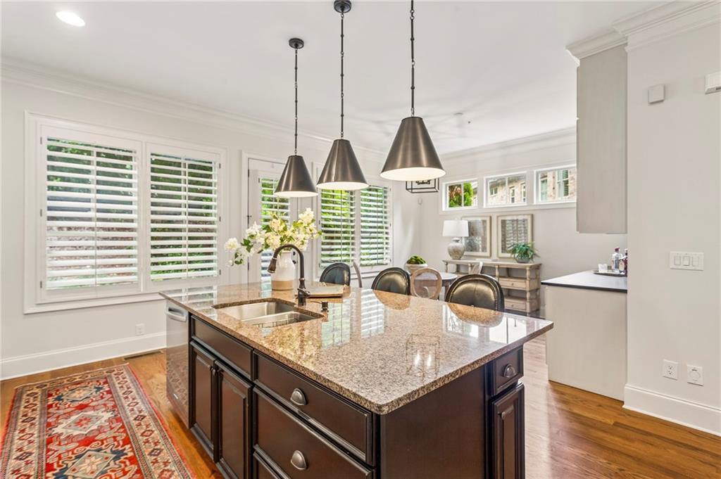 2775 Paces Lookout Lane Southeast Atlanta, GA 30339 - Photo 14 of 47