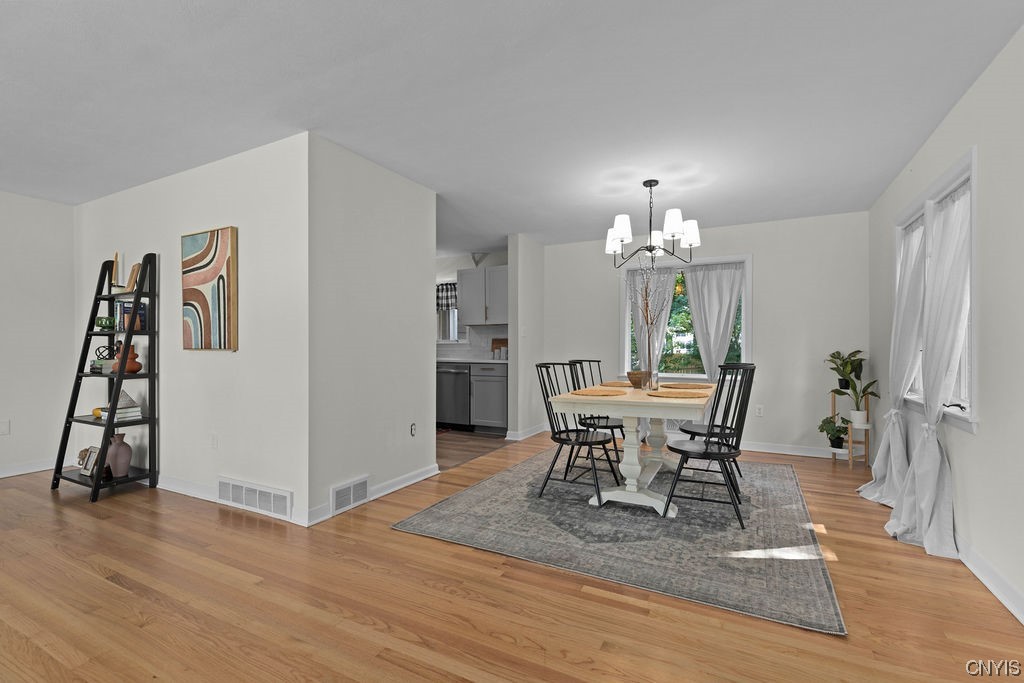 303 Windsor Drive DeWitt, NY 13214 - Photo 15 of 50