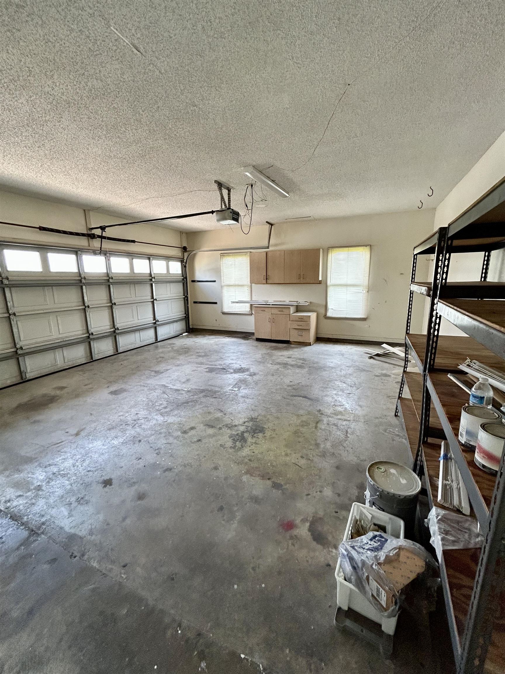 8528 Trinity Road Memphis, TN 38018 - Photo 19 of 21 a room with gym equipment