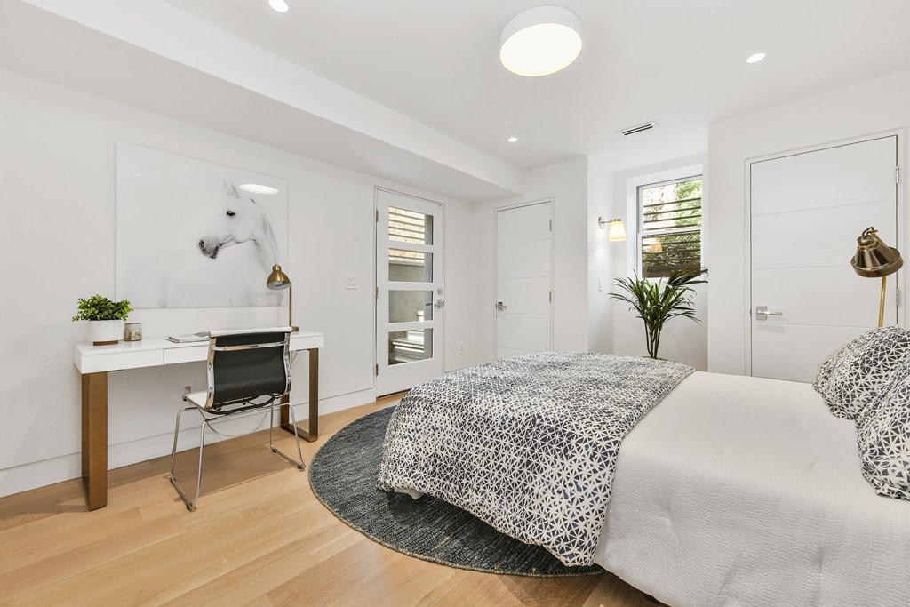 7 Chetwynd Road Cambridge, MA 02140 - Photo 23 of 28