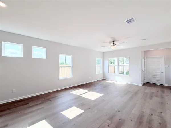 $2,300 | 3410 Brushy Marsh Drive, Richmond, TX 77406