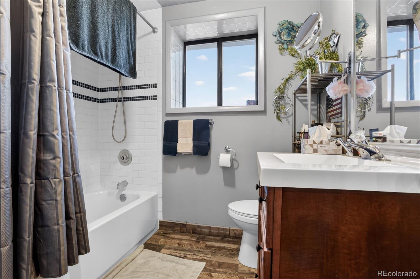 885 Deframe Street Golden, CO 80401 - Photo 10 of 29