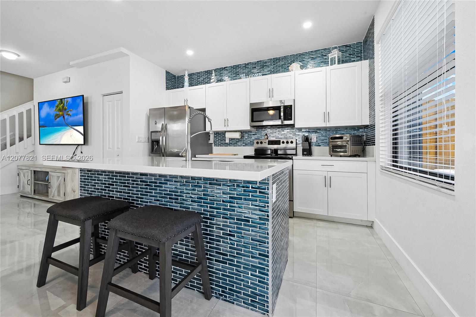 24980 Southwest 107th Court Homestead, FL 33032 - Photo 6 of 14 Gallery Image 6