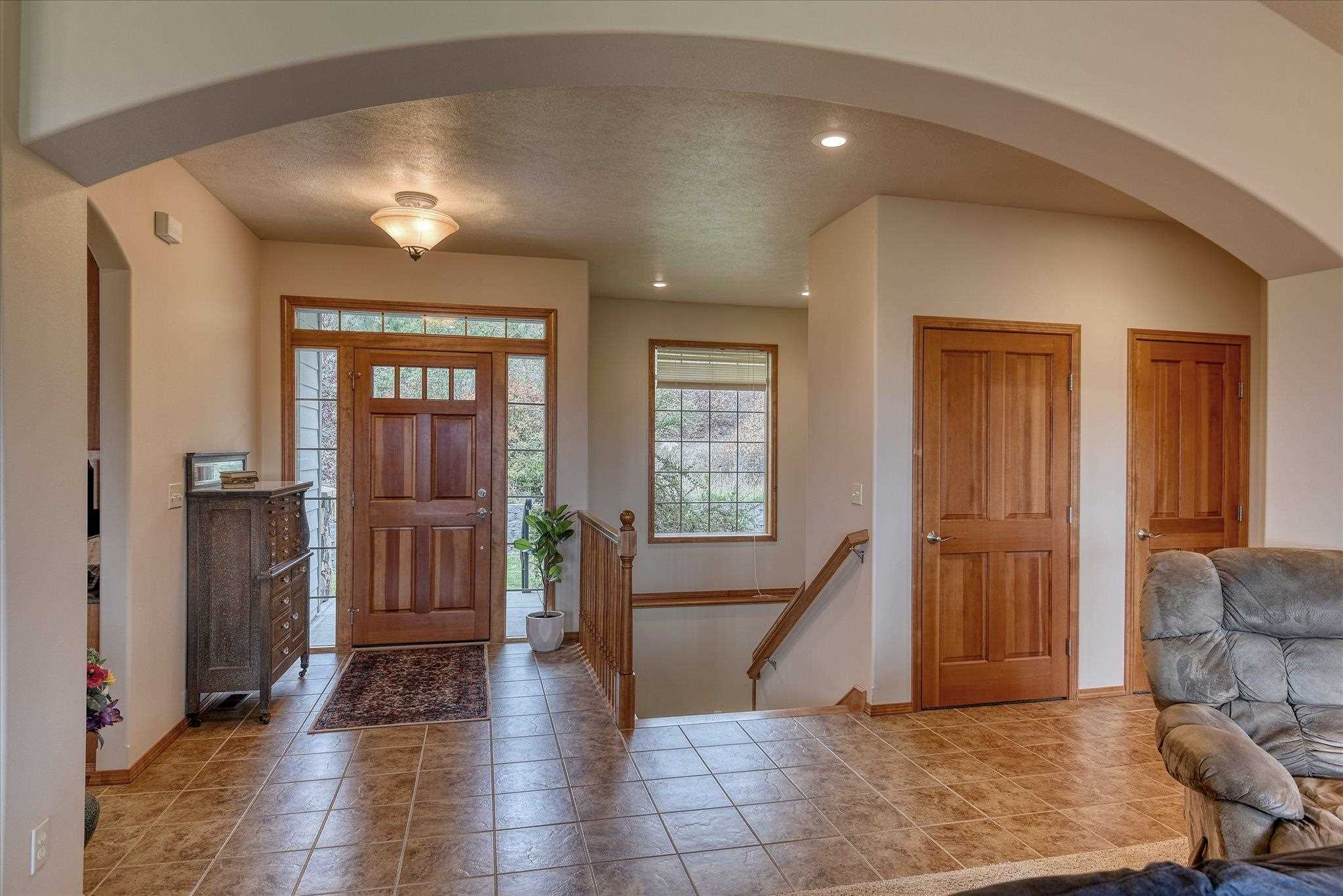 2224 South Park Road Spokane Valley, WA 99212 - Photo 4 of 44